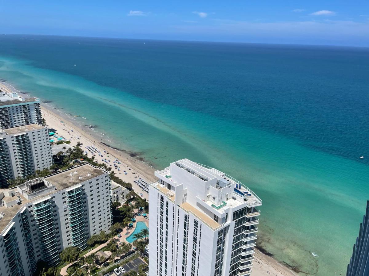 Stay At The Top With Amazing Views By Rent4Us Hollywood Exterior photo
