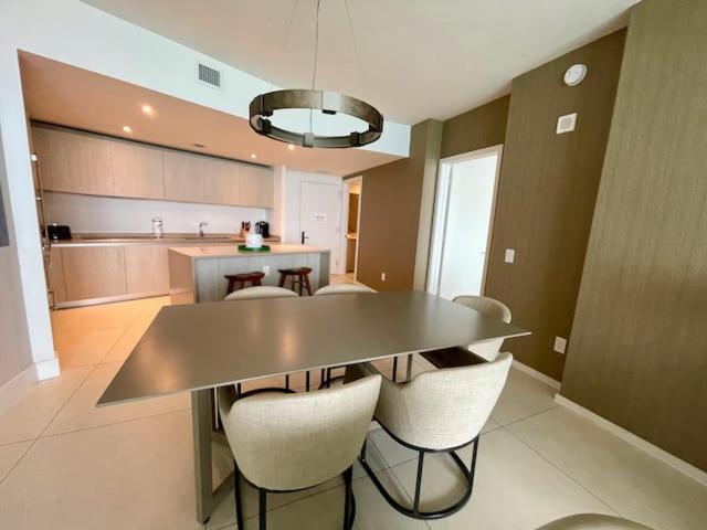 Stay At The Top With Amazing Views By Rent4Us Hollywood Exterior photo